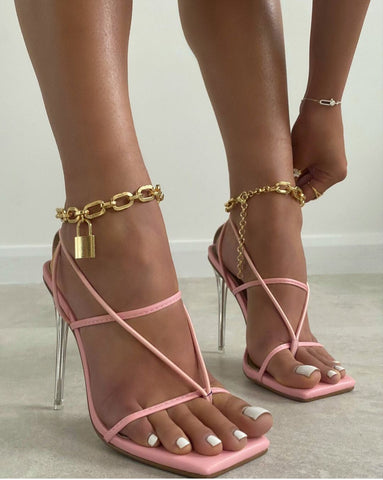 Lock Chain Style Sandals Square